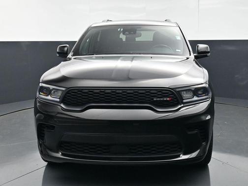 DB Black Crystal Clearcoat 2024 Dodge Durango GT Plus