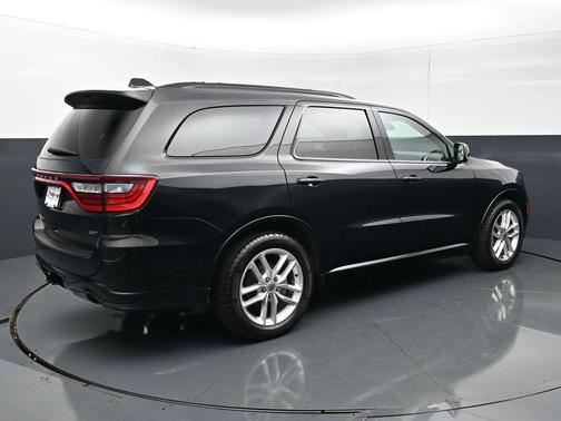 DB Black Crystal Clearcoat 2024 Dodge Durango GT Plus
