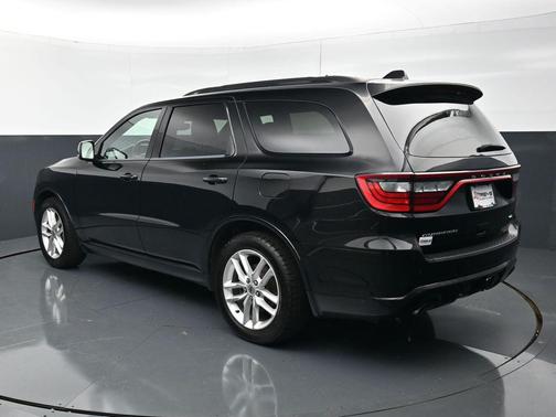 DB Black Crystal Clearcoat 2024 Dodge Durango GT Plus