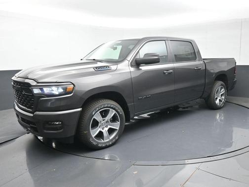 Granite Crystal Metallic Clearcoat 2026 RAM 1500 Express