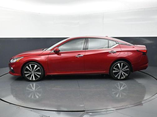Scarlet Ember Tintcoat 2020 Nissan Altima Platinum Intelligent AWD