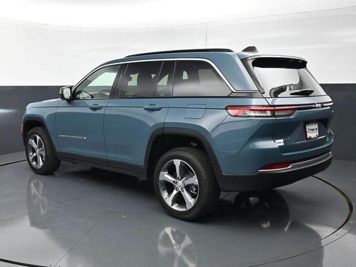Steel Blue 2026 Jeep Grand Cherokee Limited