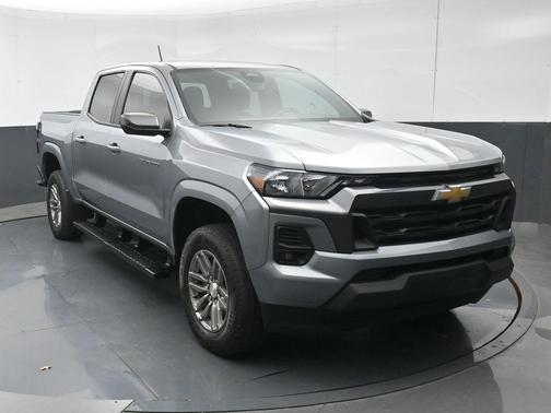 Sterling Gray Metallic 2023 Chevrolet Colorado LT