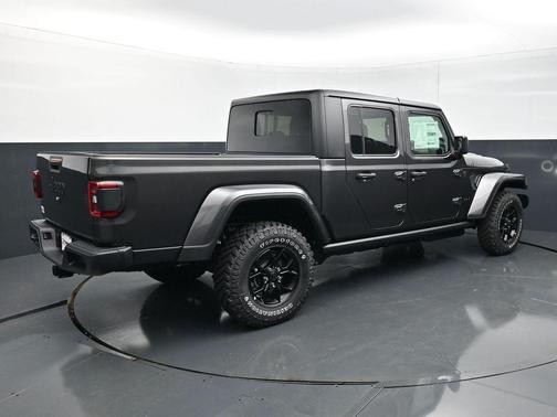 Granite Crystal Metallic Clearcoat 2026 Jeep Gladiator Willys 4x4