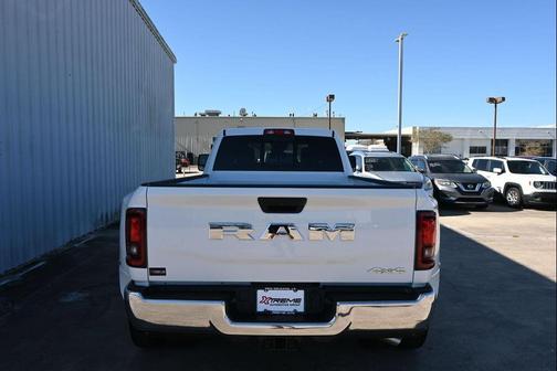 Bright White Clearcoat 2027 RAM 3500 Tradesman