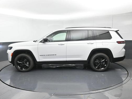 Bright White Clearcoat 2026 Jeep Grand Cherokee L Limited