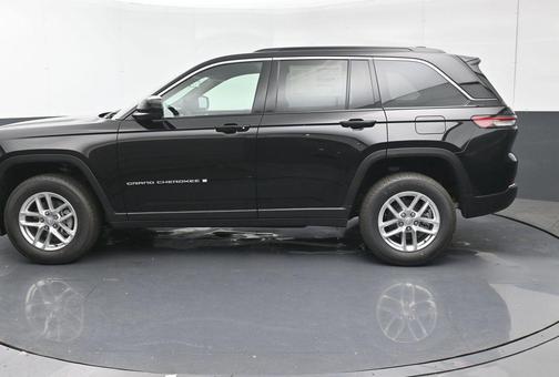 2026 Jeep Grand Cherokee Altitude