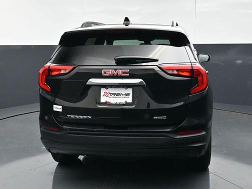 Ebony Twilight Metallic 2020 GMC Terrain SLE