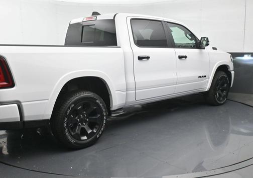 Bright White Clearcoat 2026 RAM 1500 Big Horn/Lone Star