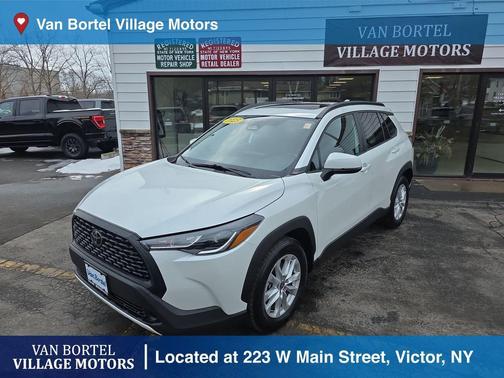 2023 Toyota Corolla Cross LE