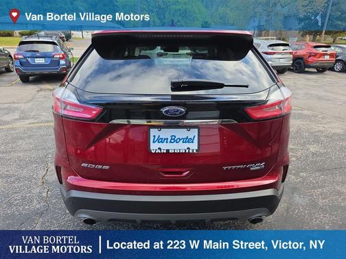 2019 Ford Edge Titanium