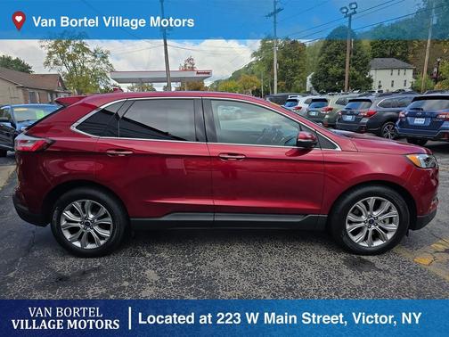 2019 Ford Edge Titanium