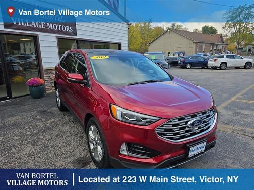 2019 Ford Edge Titanium