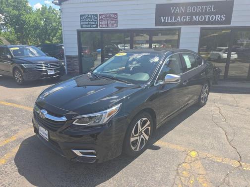 Crystal Black Silica 2021 Subaru Legacy Touring XT