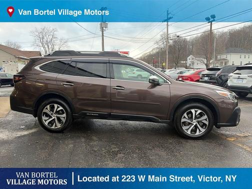 2020 Subaru Outback Touring XT