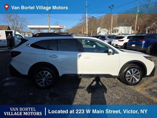 2022 Subaru Outback Premium