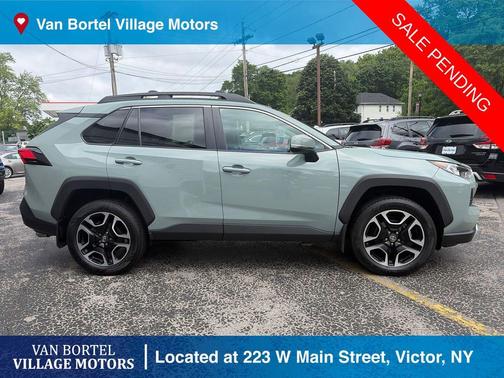 Lunar 2019 Toyota RAV4 Adventure