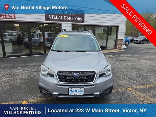 Ice Silver Metallic 2018 Subaru Forester 2.5i Premium Black Edition