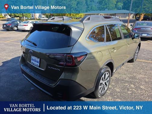 2022 Subaru Outback Premium