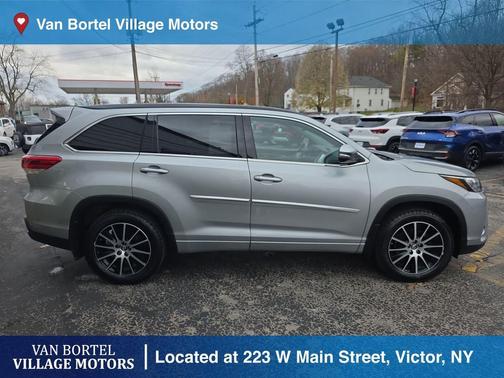 2018 Toyota Highlander SE