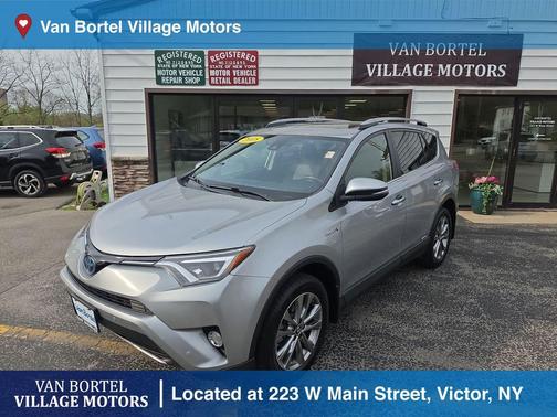 Silver Sky Metallic 2018 Toyota RAV4 Hybrid Limited