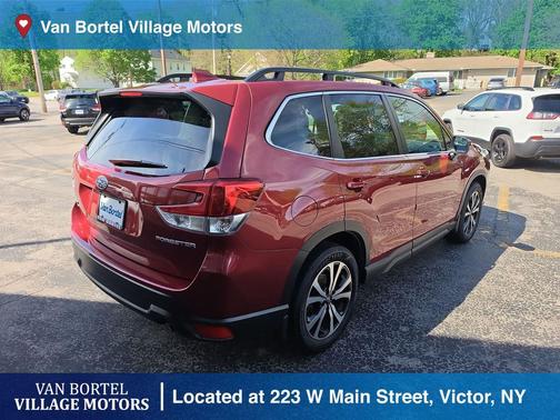 Crimson Red Pearl 2023 Subaru Forester Limited