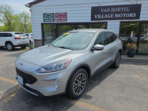 2022 Ford Escape SEL