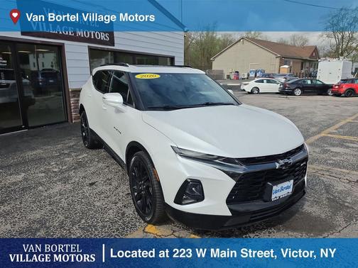 Iridescent Pearl Tricoat 2020 Chevrolet Blazer RS