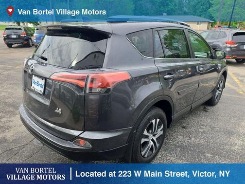 Magnetic Gray Metallic 2017 Toyota RAV4 LE
