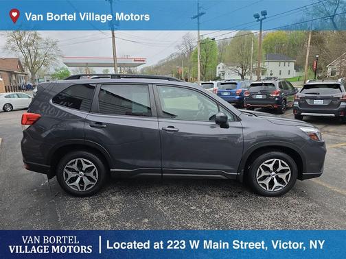 Magnetite Gray Metallic 2021 Subaru Forester Premium