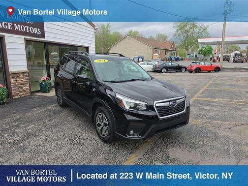 Crystal Black Silica 2021 Subaru Forester Premium