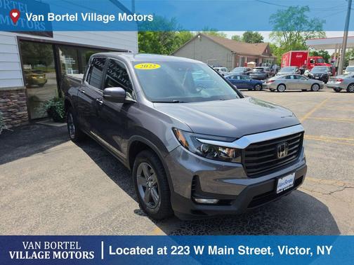 Gray 2022 Honda Ridgeline RTL