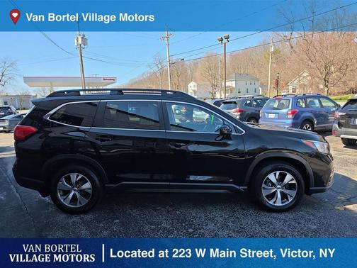 Crystal Black Silica 2020 Subaru Ascent Premium 8-Passenger