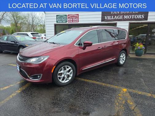 2020 Chrysler Pacifica Touring L