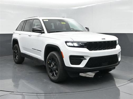 2025 Jeep Grand Cherokee Altitude