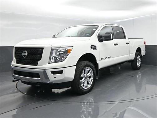 2024 Nissan Titan XD SV
