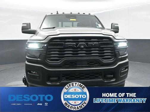 Ceramic Gray Clearcoat 2026 RAM 3500 Tradesman Crew Cab 4x4 8' Box