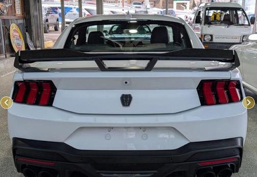 2024 Ford Mustang Dark Horse Fastback