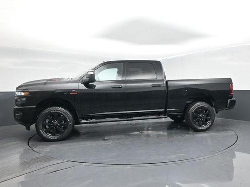 Diamond Black Crystal Pearlcoat 2026 RAM 2500 Black Express Crew Cab 4x4 6'4' Box