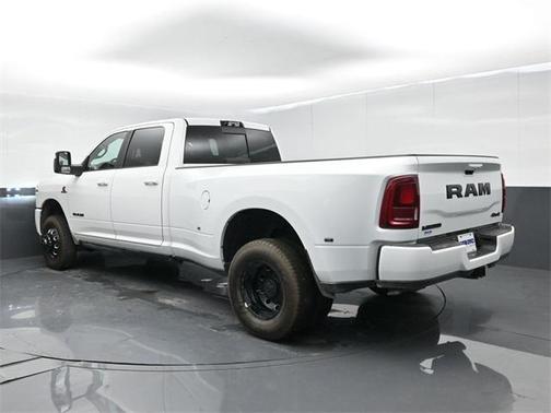 2025 RAM 3500 Laramie Crew Cab 4x4 8' Box