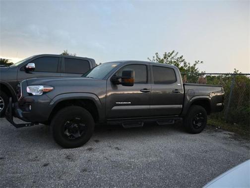 2022 Toyota Tacoma SR5