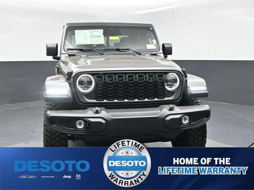 Granite Crystal Metallic Clearcoat 2026 Jeep Gladiator Willys 4x4