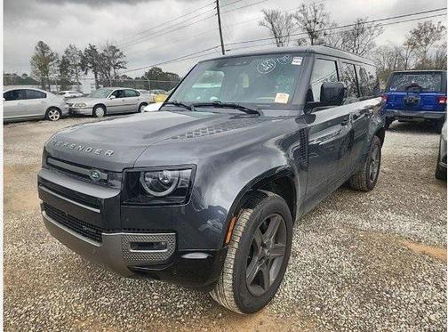 2023 Land Rover Defender 130 X-Dynamic SE