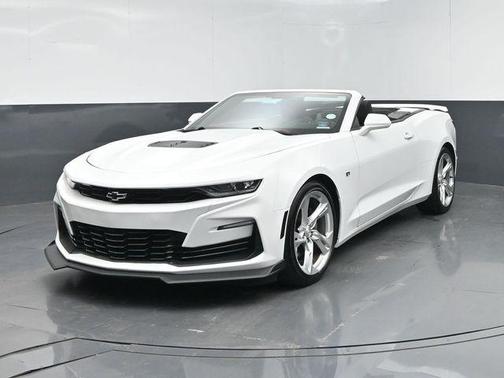 Summit White 2023 Chevrolet Camaro 1SS