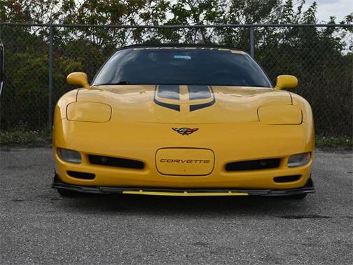 2003 Chevrolet Corvette Base