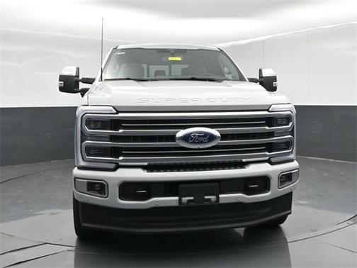 2026 Ford F-250 Platinum