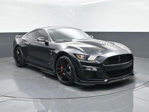 2021 Ford Shelby GT500 Base