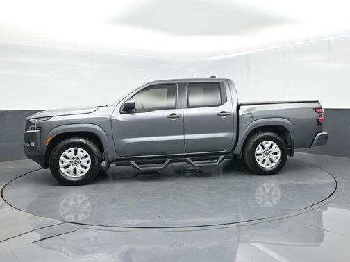 Gun Metallic 2024 Nissan Frontier SV