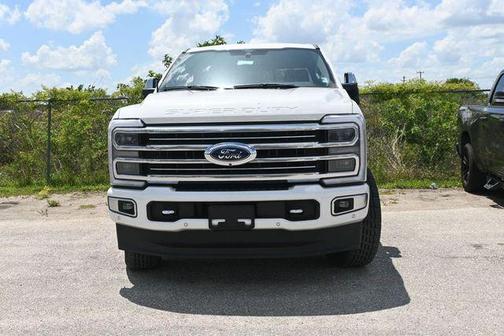 White Metallic 2024 Ford F-250 Limited