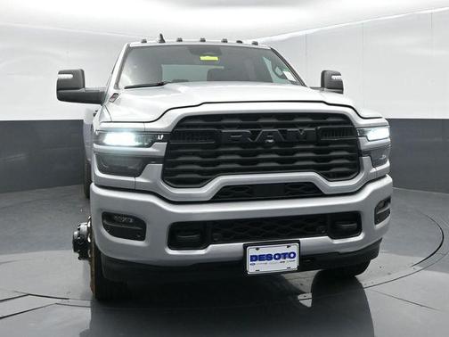 2026 RAM 3500 Big Horn Crew Cab 4x4 8' Box